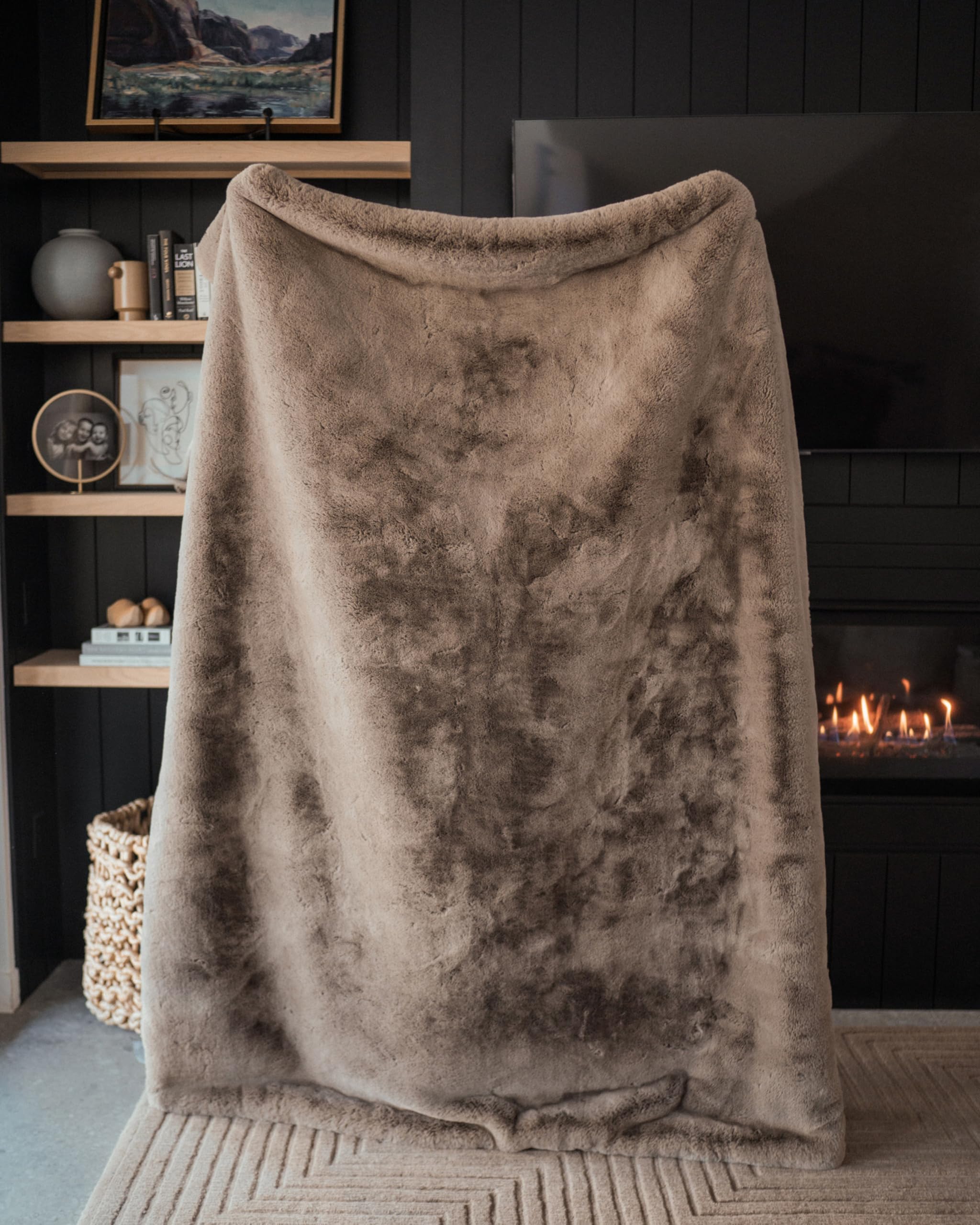 Cozy Earth Cuddle Blanket - Faux Fur Ultra-Soft Luxury Throw Blanket - Thick & Cozy Oversized Design for Lounging or Sharing - Machine Washable - Oversize Throw 80" x 60" Walnut - Image 2