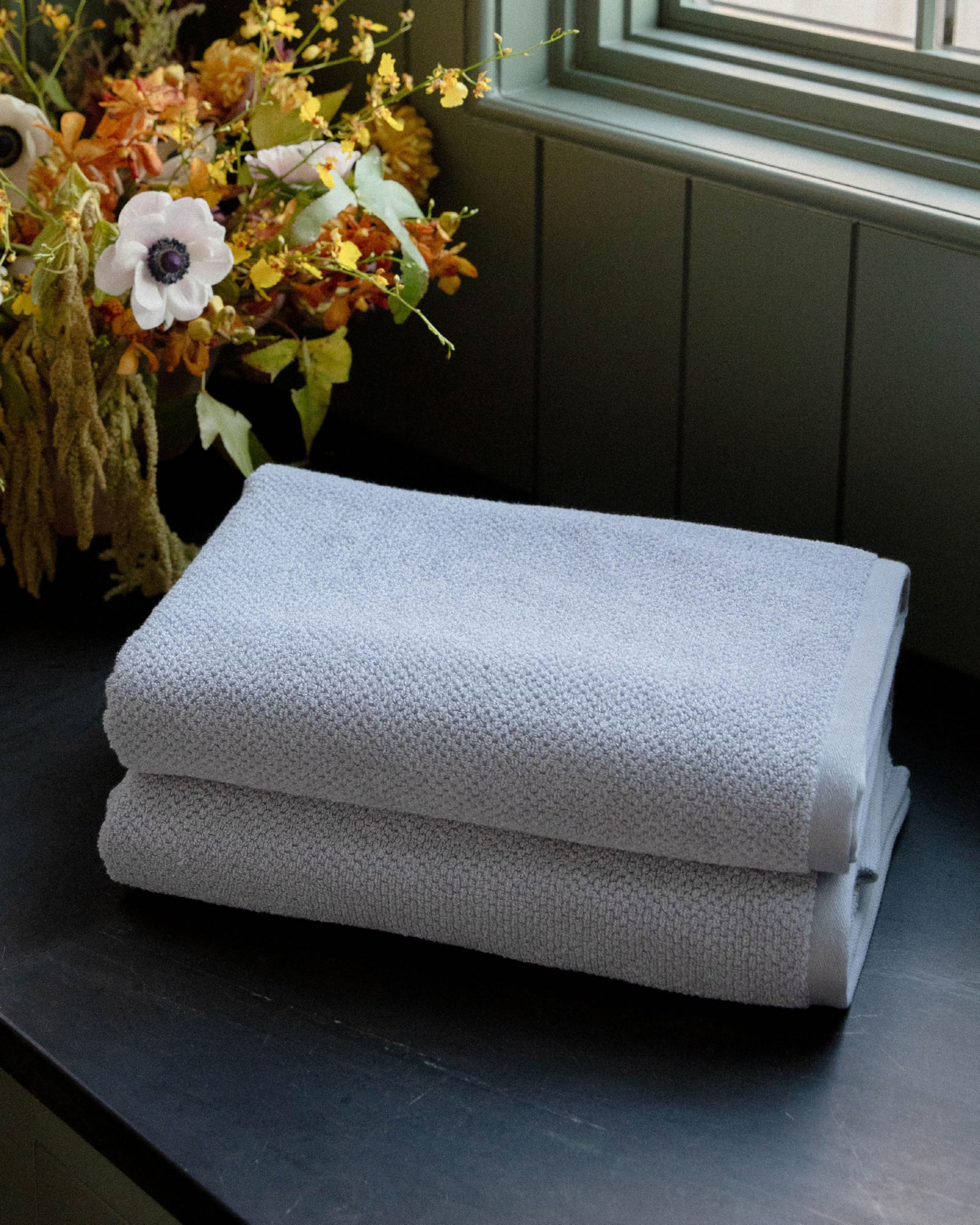 Cozy Earth Nantucket 60% Cotton 40% Viscose from Bamboo Bath Towel - 600 GSM Plush & Fast-Drying with Rice Weave Pattern - 2 Pack 30" x 58" Luxury Bath Towel - Harbor Mist - Image 5